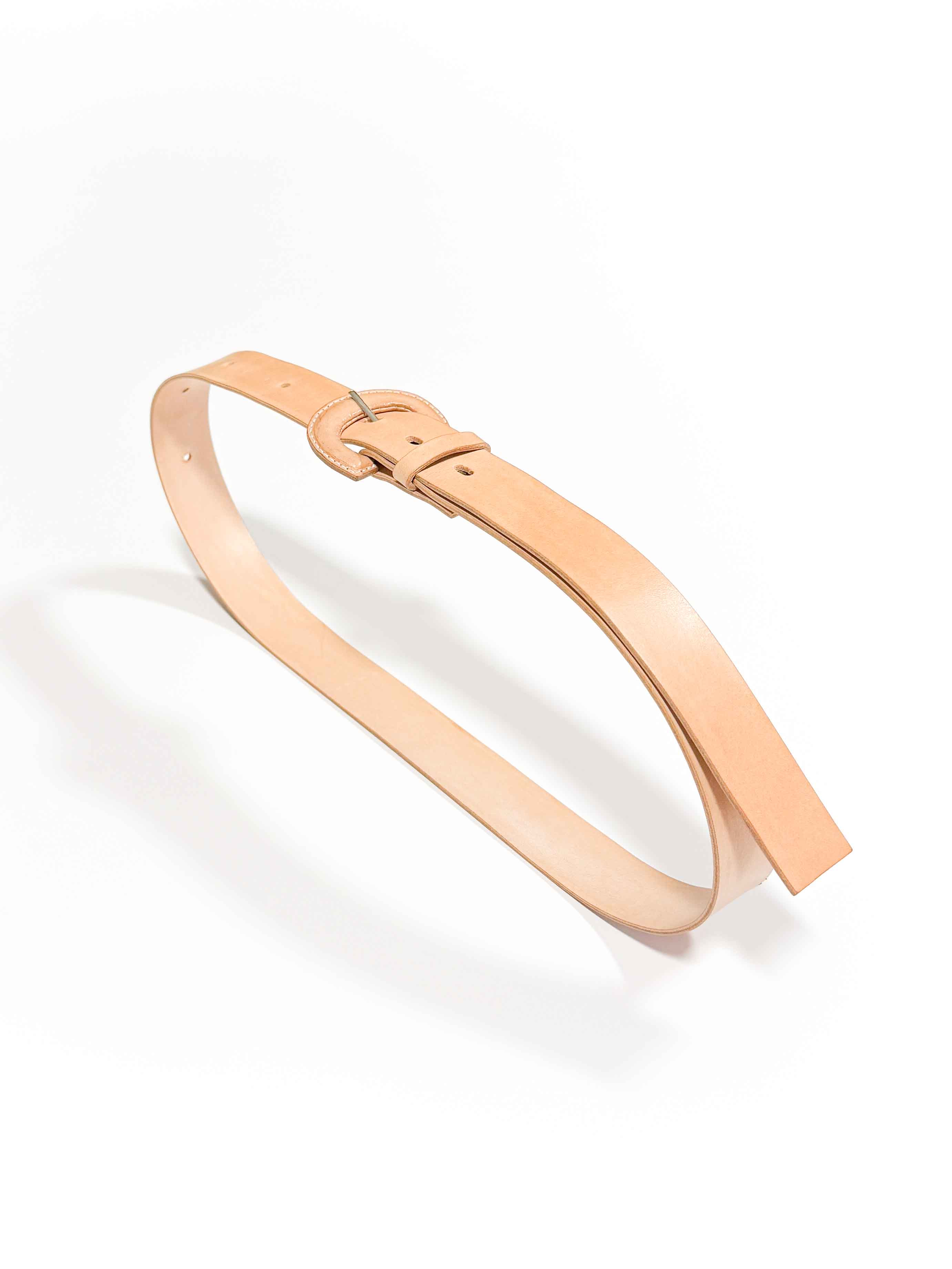 the ceramic ring leather belt