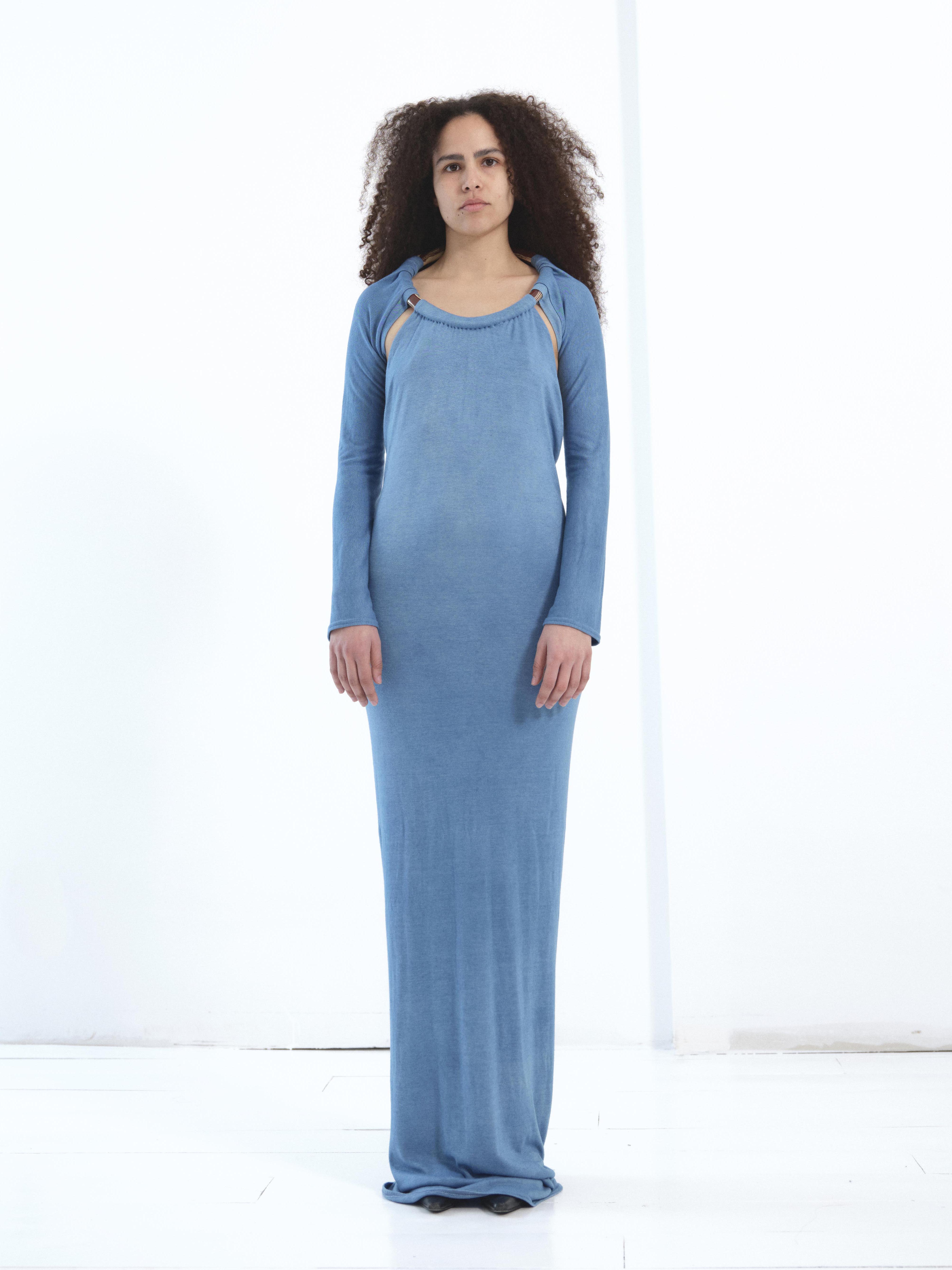 the neck ceramic ring dress, long sleeve in indigo