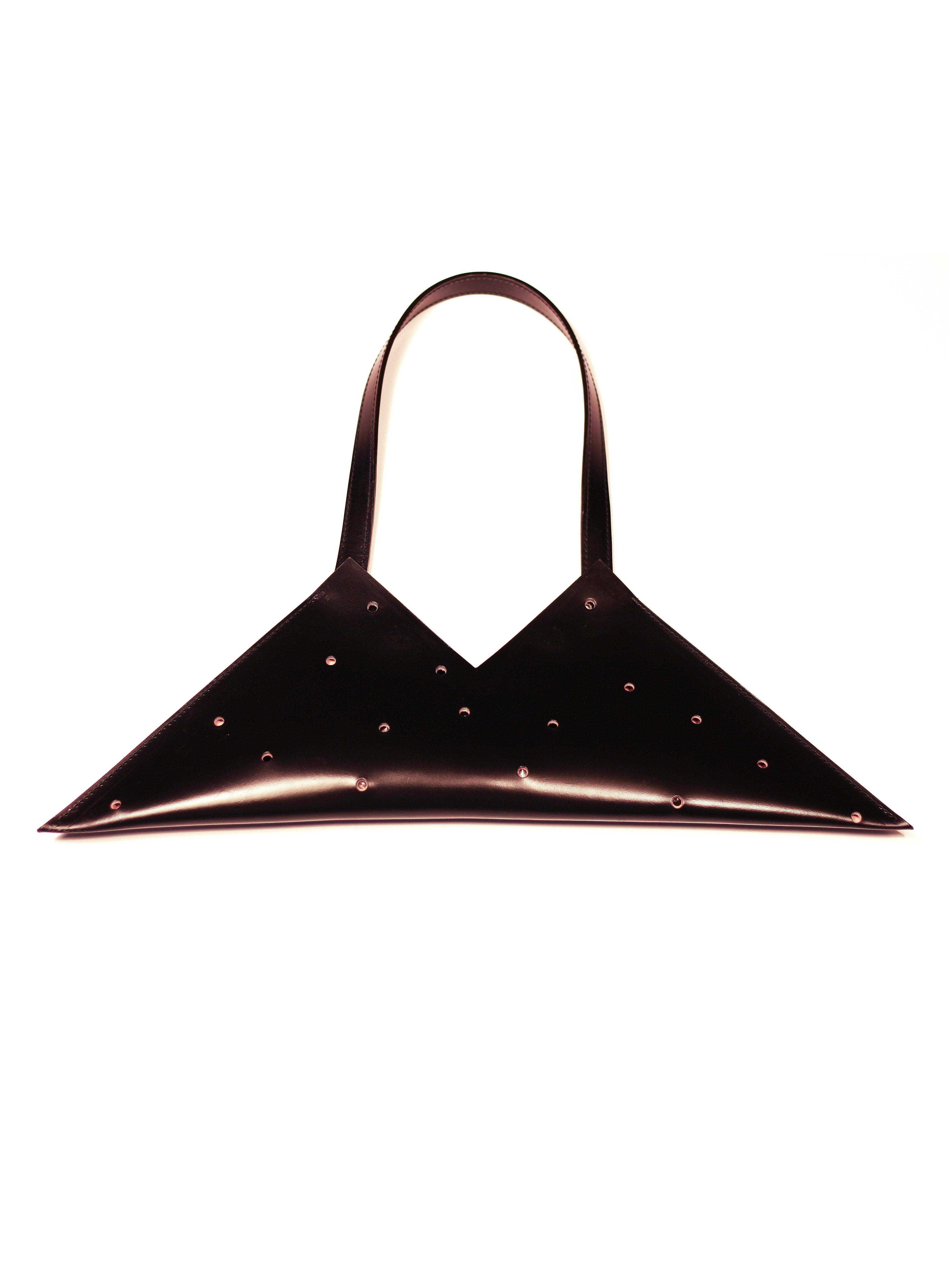 the leather consuelo bag